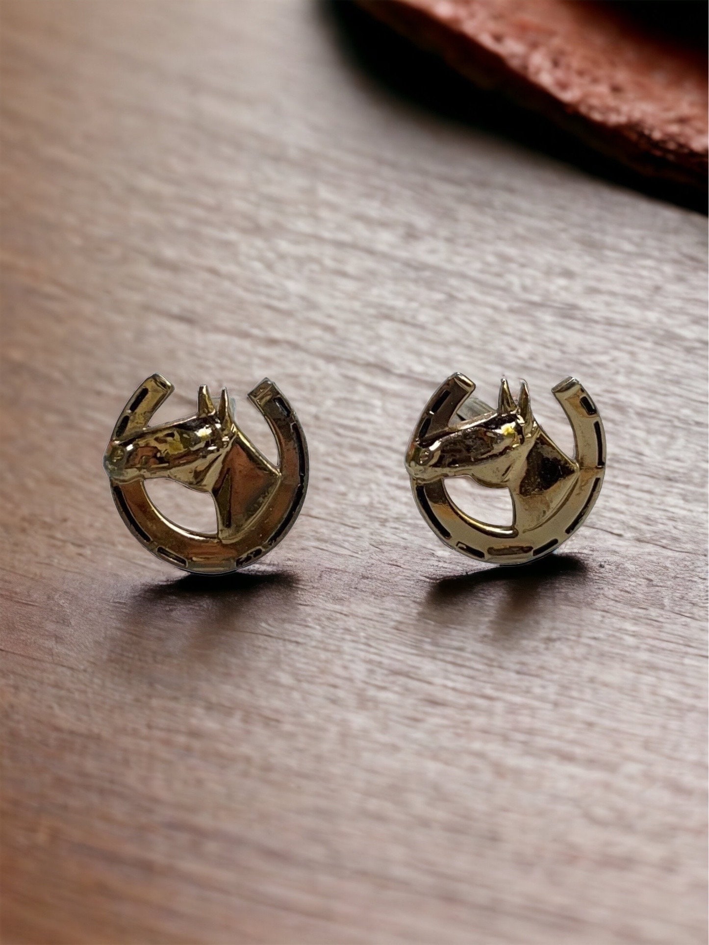 Boutons De Manchette Vintage - Forme Cheval Et Fer à Cheval, Laiton Vieilli - Occasion, Livraison USA Uniquement