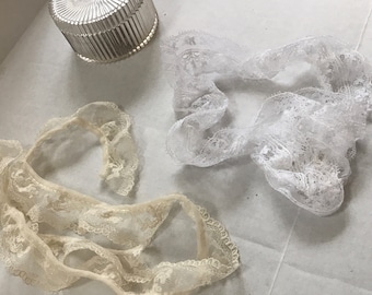 2 scraps of vintage lace - lace remnants