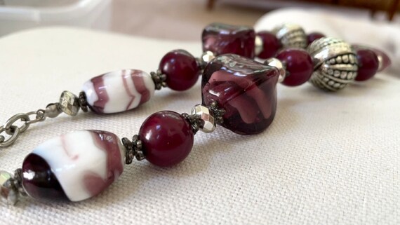 Stunning vintage beaded necklace with beautiful c… - image 4