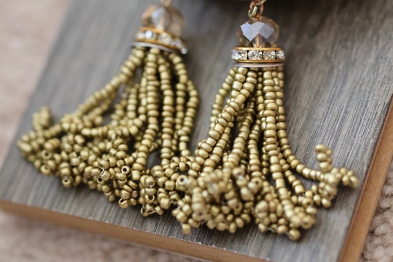 Stunning vintage beadwork gold tassel and crystal… - image 1