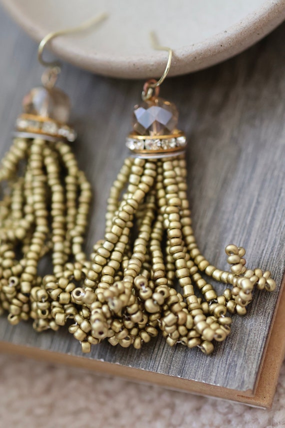 Stunning vintage beadwork gold tassel and crystal… - image 3