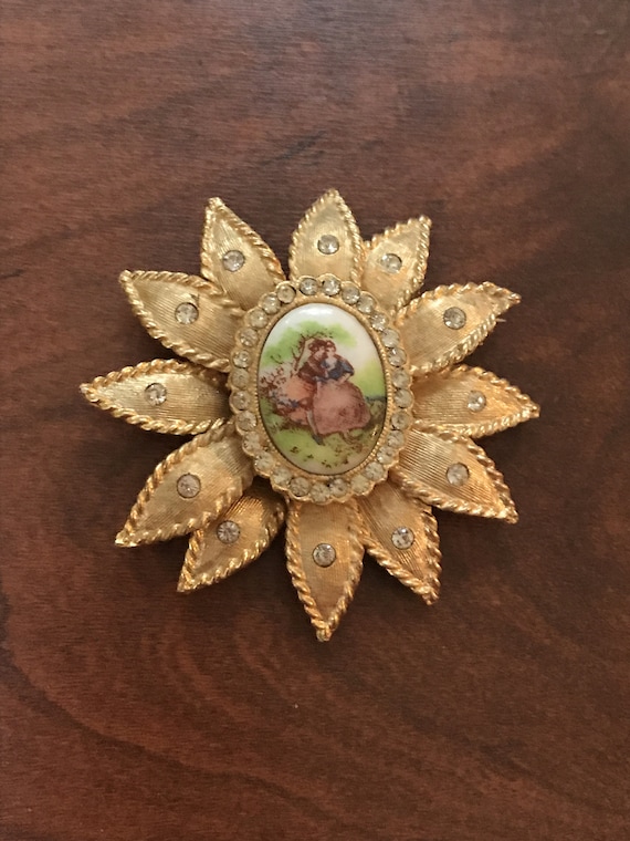 Vintage unique & stunning Gem