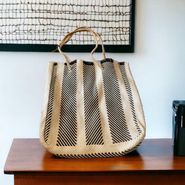 Stunning Woven Tote Bag Black and Beige, Boho, Beach Bag, tote bag