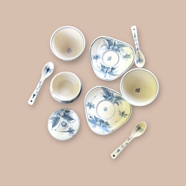 Rare and stunning Ceramic Bat Trang Dragonflies handpainted Vietnamese tea set
