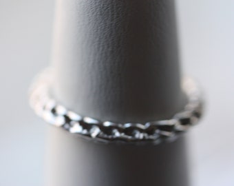 Stunning vintage costume ring - braided silvertone metal