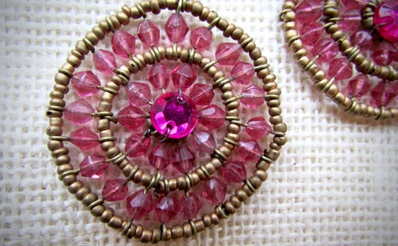Very long handcrafted vintage pink & gold beaded … - image 3