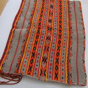 Vintage embroidered burnt orange and burlap bag / handbag / pouch / hobo / drawstring bag - orange, black and yellow