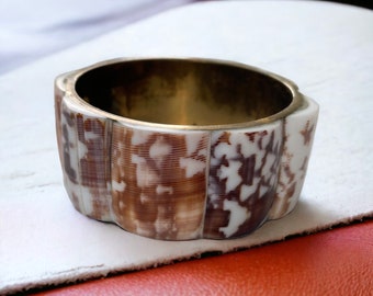 Unique vintage shell cuff bracelet - made in the Philippines