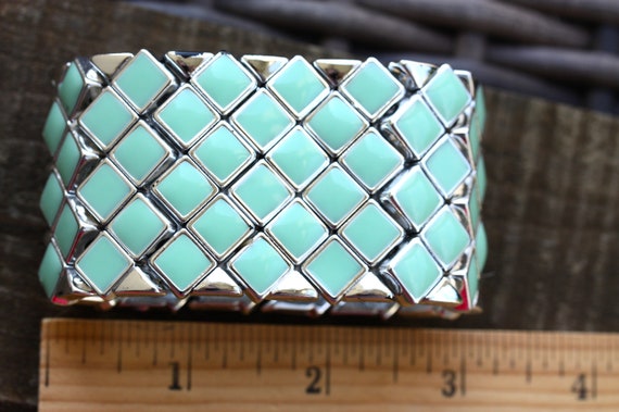 Stunning unique vintage turquoise enamel cuff bra… - image 5