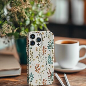 植物柄スマホケース：秋の葉をイメージした、スリムで保護性に優れたデザイン 画像 3
