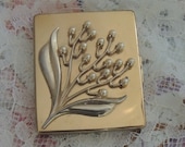 Vintage Plato Compact, Dressy Pearl Flower Compact, Marked Plato, Includes Original Box