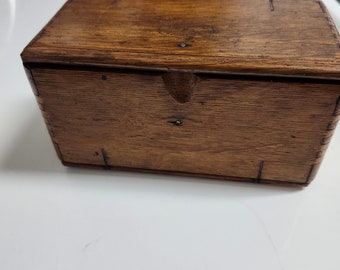 1889 Singer PUZZLE BOX with attachments - Antique - Sewing machine attachments -Oak box - Rare - Good condition