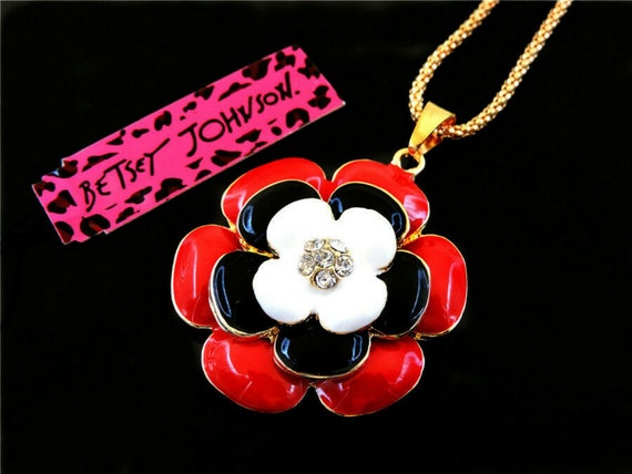 Pendant Betsey Johnson Jewelry enamel color Flowers Golden Women necklaces