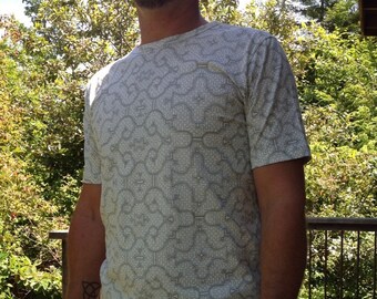 Organic Cotton - White and Gold Shipibo T-Shirt - Sacred Geometry - Yoga - Eco fashion - Shipibo Clothing