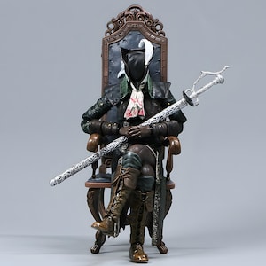 Bloodborne : Lady Maria Of The Astral Clocktower Anime Game Action Figure / #536 DX Edition The Old Hunters Action Figurines Doll Toys