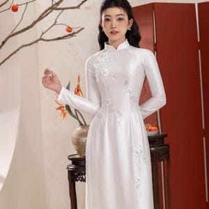 Ao Dai Design with Crystal and embroiled flowers/Traditional Long dresses Vietnamese/High Quality Silk/Ao Dai For Her/No pants include/T199