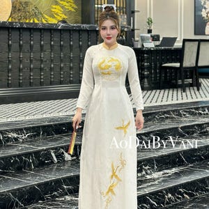 Set Ao Dai Design with Crystal and Embroidered white Color/ Vietnamese Ao Dai for Women / High quality Ao dai Vietnam/ Pants include/T210