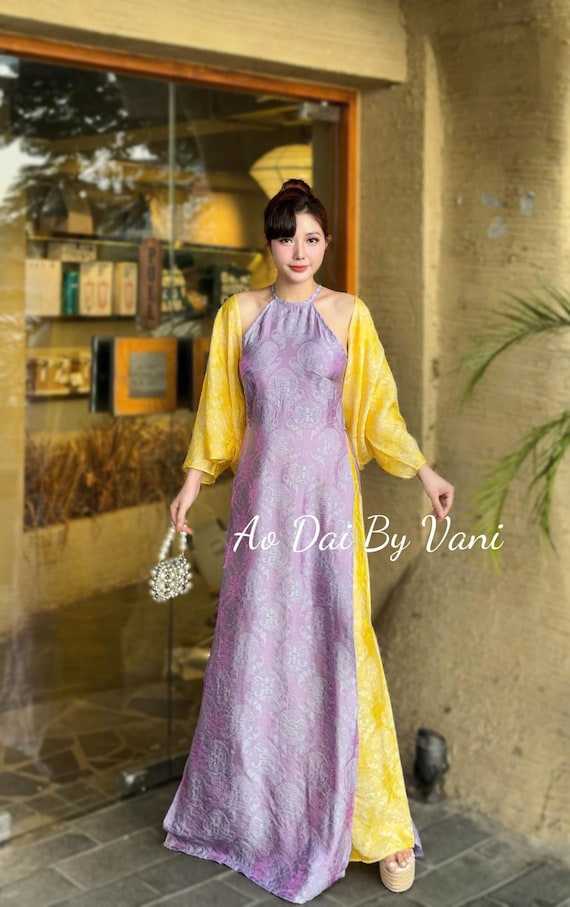 outer dress design CHI KHANH Áo Dài Set With sheer overlay layer/Vietnamese Traditional Long With Pants included/ Set Ao Dai for Women/CT285 Formal Dress Royal Blue Age_Girls The size may run Color:Purple Magenta (6) Umbrella