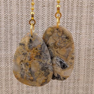 Rock Ceiling Fan Pulls, Gray + Tan Home Decor, Stone Fan Chain Pull, Coordinated Pair Pulls