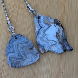 Laguna Lace Agate Pull Chains, Gray White Red Concentric Circle Pattern, 5 inch Chain