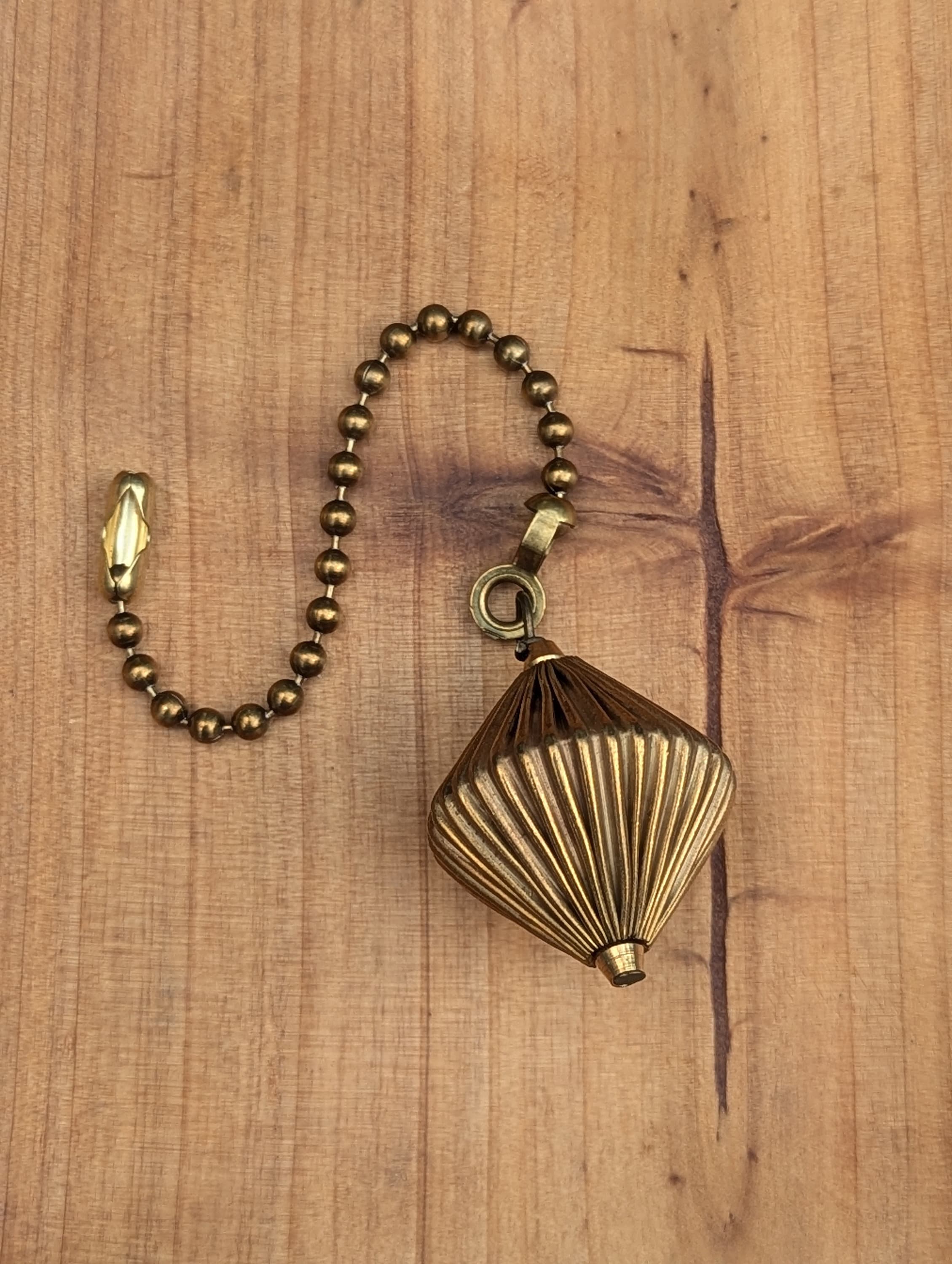 Brass Chain Pull, Vintage Retro Lantern Single Light or Fan Pull, Ribbed Chain Pull, Textured Brass