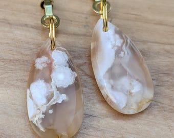Peach Blossom Agate Fan Pull Chains, Gold Tone Chain Pulls, Set of 2