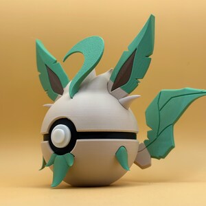 Leafeon Monster Ball - 3D Printed