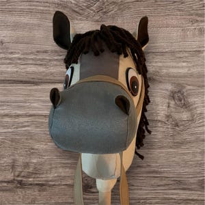 Giddyup Stick Horse Pony Hobby Horse - Cream