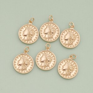 1pcs 18K Gold Filled Queen Pendant Greece Queen Charm for DIY Jewelry Finding Necklace Bracelet AD-972