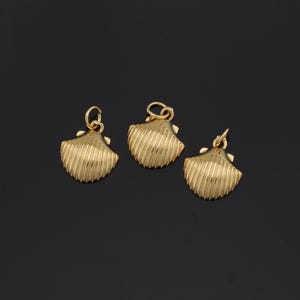 18K Gold Filled Tiny Shell Pendant Ocean Charm for DIY Jewelry Finding Necklace Bracelet
