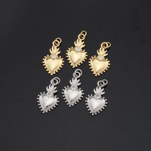 1 Stück 18K Gold Füllte Sacred Heart Anhänger Charm für DIY Schmuck finden Halskette Armband AD-274