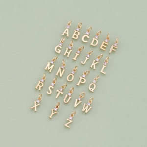Colgante con letra inicial en miniatura bañado en oro de 18 quilates para hacer joyas, collares y pulseras