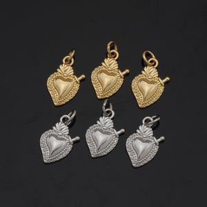1 Stück 18K Gold Füllte Heiliges Herz Anhänger Charme für DIY Schmuck finden Halskette Armband AD-294