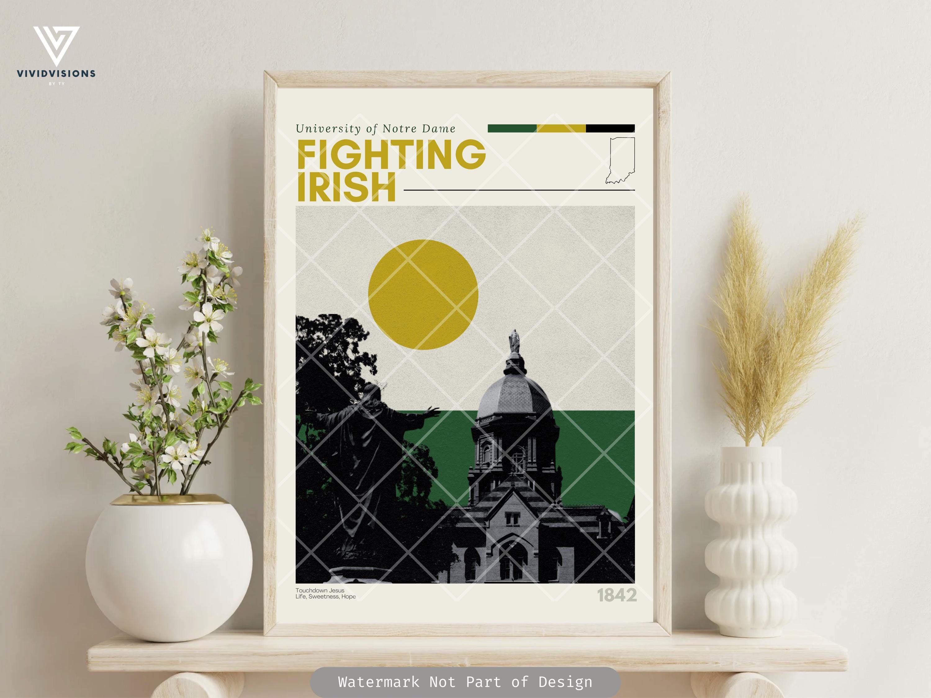 Universität von Notre Dame, Fighting Irish, Notre Dame, Touchdown Jesus, Sport Poster, Mid Century Modern, minimalistische Kunst, College Fan Geschenk