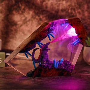 Diorama King Monster Nachtlampje, Epoxylamp, Harsverlichting Lamp, Bureaulamp, Kerstcadeaus, Cadeau voor kind, woondecoratieverlichting