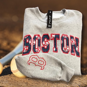 Boston Red Sox Appliquéd Crewneck Sweatshirt – Game Day Pullover for Fans