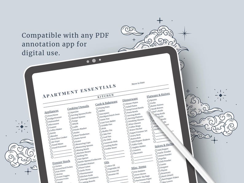 Puede incluir: Una lista de verificaci&oacute;n en blanco y negro en la pantalla de una tableta titulada "Essentials del apartamento: Cocina". La lista de verificaci&oacute;n incluye categor&iacute;as para electrodom&eacute;sticos, utensilios de cocina, cocina y reposter&iacute;a, vajilla, cubiertos y cuchillos, especias y hierbas, existencias del congelador, aceites y art&iacute;culos varios.