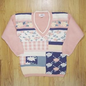 Vintage 90s Flower/Floral Pastel Pink Graphic Grandma Sweater - Medium