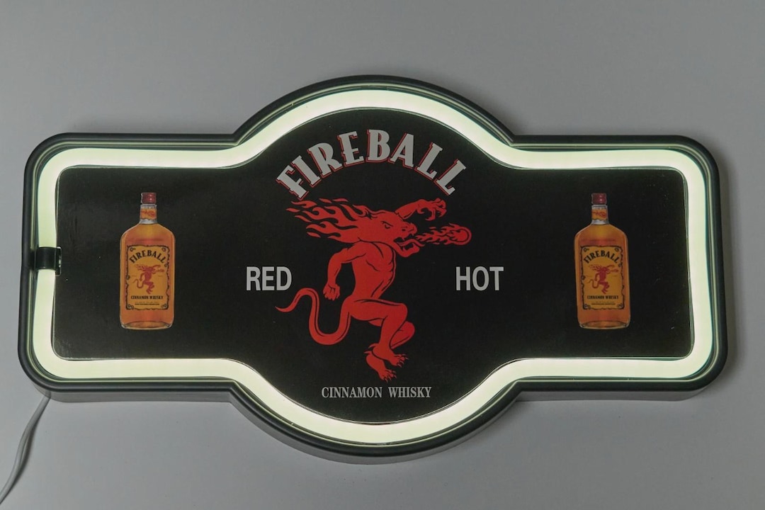 New Fireball Cinnamon Whisky Bar 17