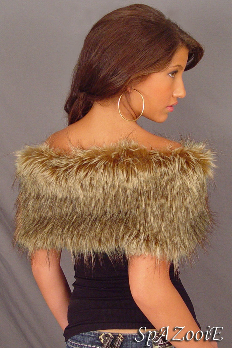 thumbnail image 2 of BEAUTELICATE Faux Fur Wedding Shawl - Bridal Wrap With Satin Lining For Winter Weddings & Events 2 of 10