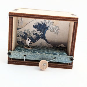 Hokusai Great Wave Kinetic Sculpture Night Light - Battery Powered