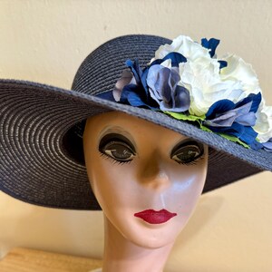 Navy Blue Straw Derby Hat: Silk Flower Trim, Wedding Guest  display picture 3