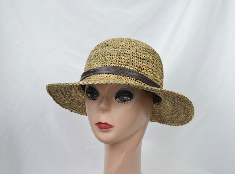 Natural Seagrass Straw Medium 2.5 Inch Flat Brim Hat Retro Inspired Seagrass Straw Boater Hat Seagrass Packable Sun Hat