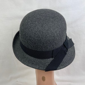 Gray Felt Cloche Hat With Turned Up Slanted Brim And Black Ribbon Band / Vintage Inspired Gray Felt Cloche Hat / Downton Abbey Cloche Hat image 7