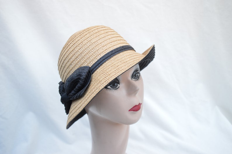 Tan/Black Cloche Hat With Bow / Vintage Inspired Downton Abbey Cloche Hat / Tan/Black Straw Cloche Hat With Rolled Brim And Bow image 3