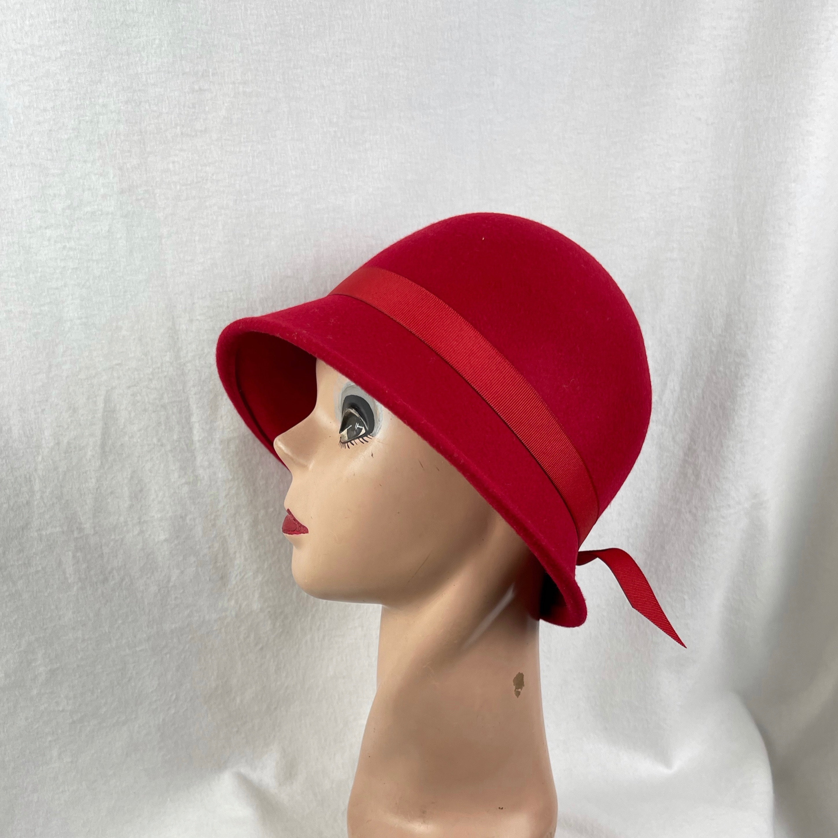 Red Wool Felt Cloche Hat: 1920s Flapper Style - Etsy