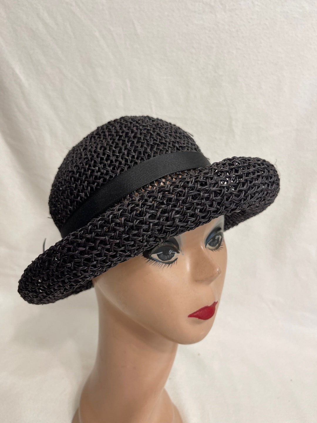 Large Head Size Black Seagrass Straw Cloche Hat With Adjustable