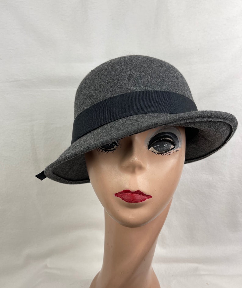 Gray Felt Cloche Hat With Turned Up Slanted Brim And Black Ribbon Band / Vintage Inspired Gray Felt Cloche Hat / Downton Abbey Cloche Hat image 8