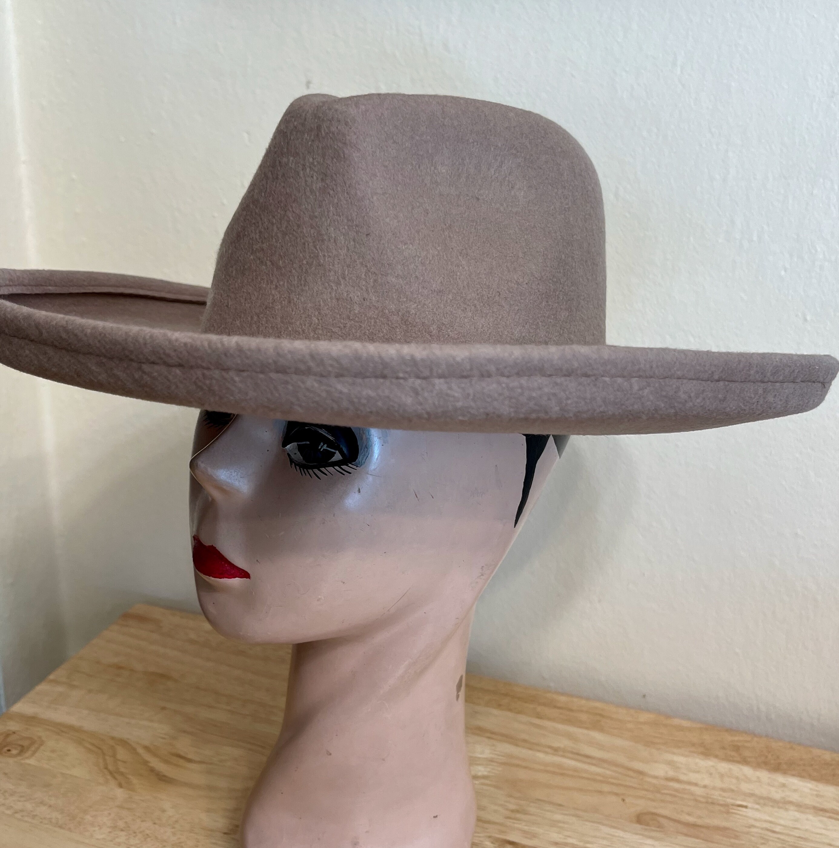 Tan Wool Felt Rancher Hat: Stiff Brim Fedora / Sale Hat Last  display picture 1