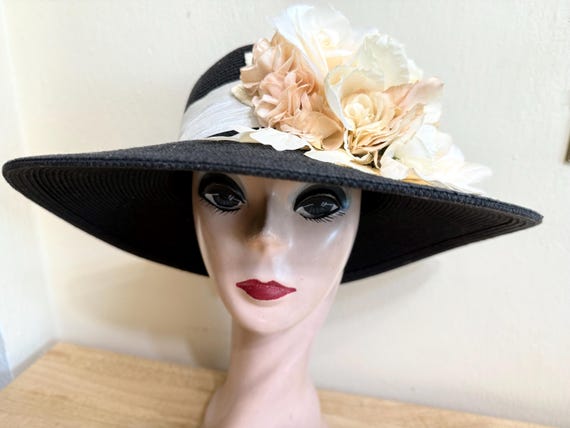 Black Straw Derby Hat: Cream Silk Flowers & Ribbon, 4 Inch  display picture 2